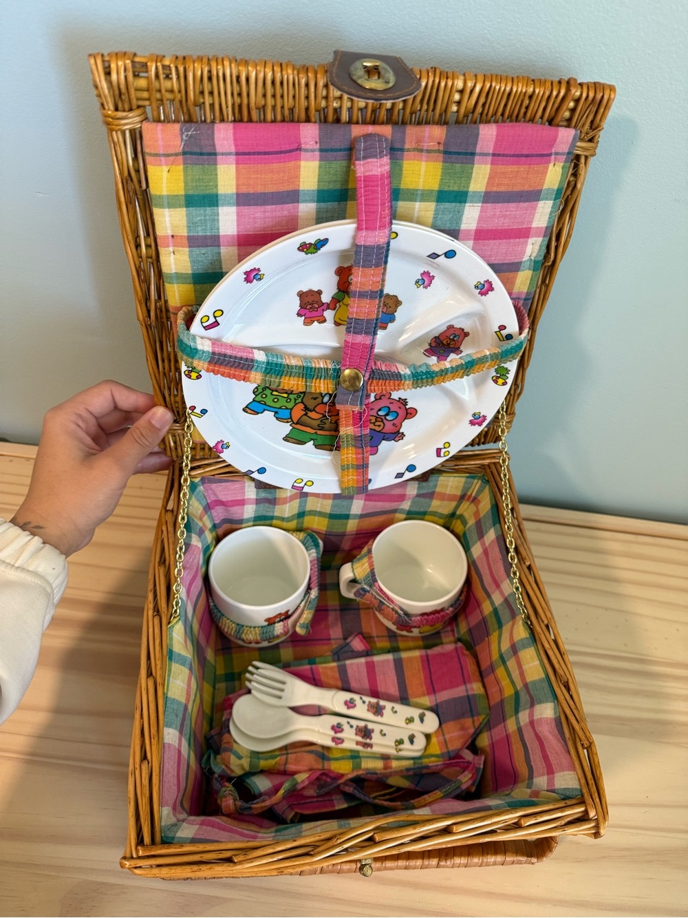 Vintage Children’s Wicker Picnic Basket Set